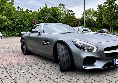 Mercedes-Benz AMG GT R AMG GT S 4.0 V8 GRAU MATT GARANTIE Keramikbremse