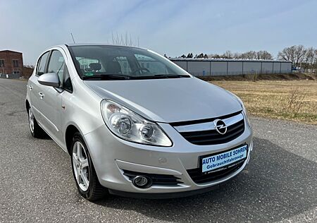 Opel Corsa 1.4 Automatik Tüv/Inspektion Neu