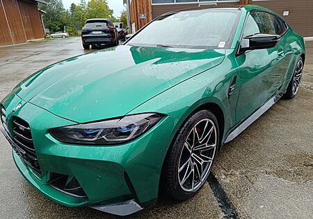 BMW M4 gebraucht kaufen BMW M4 Vollausstattung Deutsches Fahrzeug 6.000 KM !