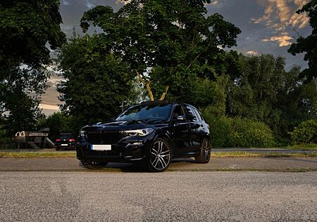 BMW X5 xDrive30d . M-Paket Vollausstattung . 286