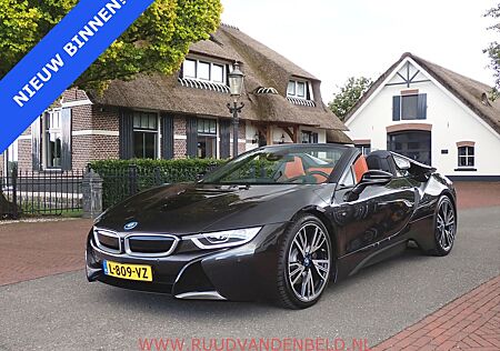 BMW i8 Roadster 1.5 HEADUP/CARPLAY/LASERLIGHT/20''/H