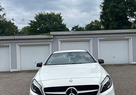 Mercedes-Benz A 180 -