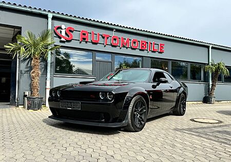 Dodge Challenger 6,4 V8 R/T Scat Pack*Black*