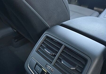 Audi A4 2.0 TDI S tronic Avant -