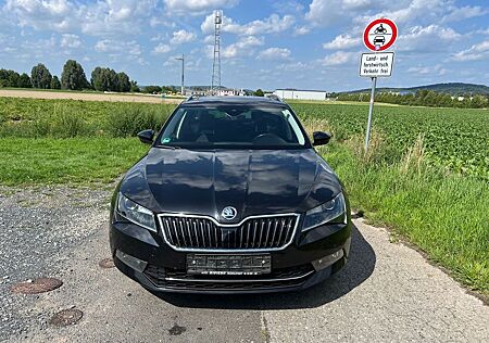 Skoda Superb Combi Style 4x4 Standheizung