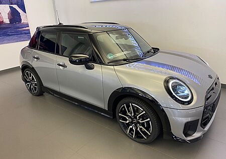 Mini Cooper S , JCWTrim, 5Türer, HJ-Wagen, Vollausst.