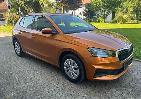 Skoda Fabia Active LED CARPLAY