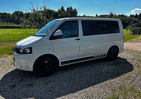 VW T5 Volkswagen Transporter / Camper