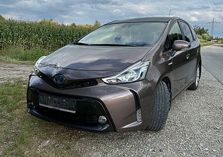 Toyota Prius + 1.8-l-VVT-i Executive Executive
