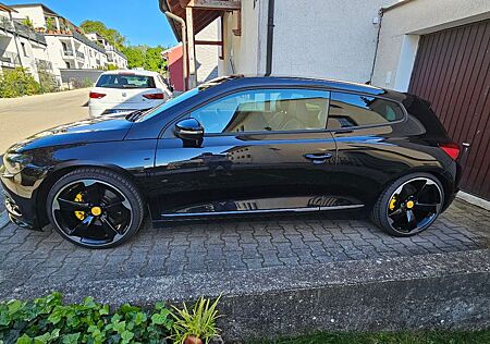 VW Scirocco Volkswagen 2.0 TSI R-Line optik