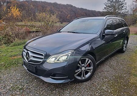 Mercedes-Benz E 350 BlueTEC 4MATIC T -7G-TRONIC