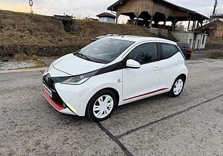 Toyota Aygo (X) Aygo -play touch