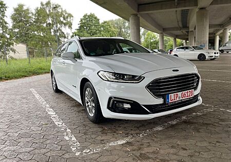 Ford Mondeo gebraucht kaufen Ford Mondeo 2,0 EcoBoost Titanium Turnier Automat...