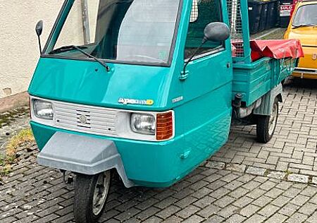 Piaggio APE TM 703 v D