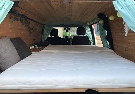 VW T4 Volkswagen 2.5TDi Camper Van