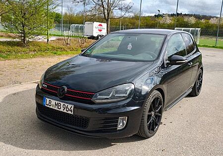VW Golf Volkswagen 2.0 TSI GTI