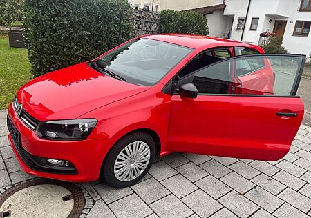 VW Polo Volkswagen 1.0 44kW Trendline ohne Start-Stopp-S. ...