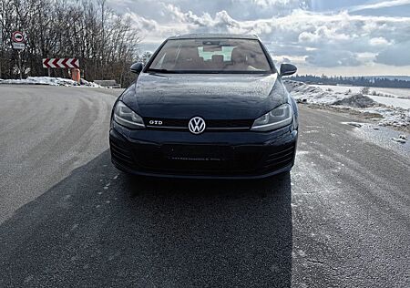 VW Golf Volkswagen VII Lim. GTD BMT*Panorama*Navi*