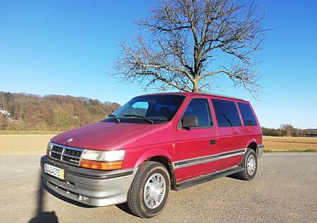Chrysler Voyager 3.3 LE V6 Auto LE