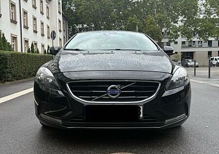 Volvo V40 D2 Powershift Kinetic Kinetic