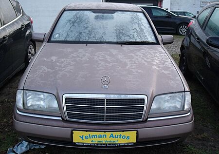 Mercedes-Benz C 200 H-Oldtimer
