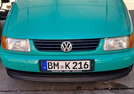 VW Polo Volkswagen 1.0 Standard