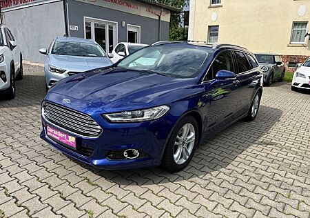 Ford Mondeo Turnier Titanium / LED / Lenkradheizung