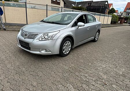 Toyota Avensis Sol 1.8 Automatik