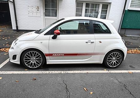 Abarth 500 1.4 T-Jet 16V - 3.Hand & große Inspektion