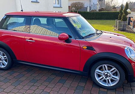 Mini Cooper D Pepper 2.Hd Klimaautomatik Ambiente etc