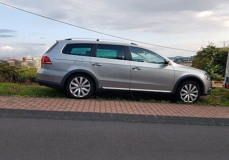 VW Passat Alltrack Volkswagen 2.0 TDI DSG 4MOT 130kW Alltr...
