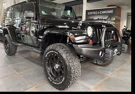 Jeep Wrangler Unlimited . Sahara