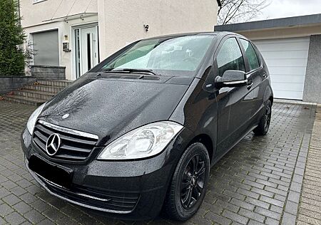 Mercedes-Benz A 160 ELEGANCE BlueEFFICIENCY/Tüv Neu/AHK