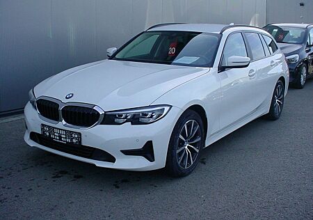 BMW 318d *NAVI*LED*DAB*PDC*Hifi*Driving