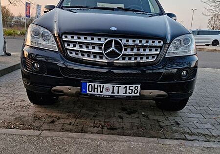 Mercedes-Benz ML 320 CDI 4MATIC -