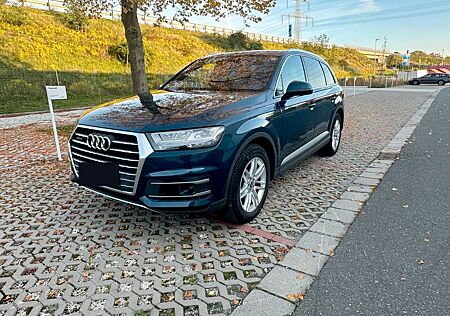 Audi Q7 45 TDI quattro 2019 | 7S Luft AHK | 88tk