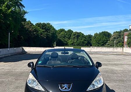 Peugeot 207 CC Top Auto für Anfänger und Sonnenscheine!