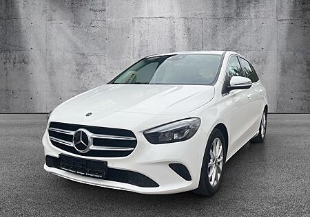 Mercedes-Benz B 180 B 180d Aut. NAVI KAMERA LED AHK StandHz. 1 HAND