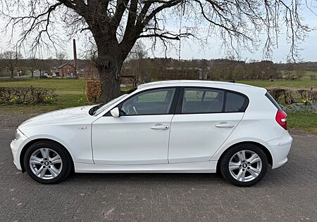 BMW 118i 1er | TÜV neu | Original 152000 km |