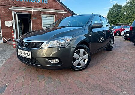 Kia Cee'd / Ceed