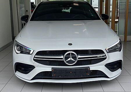 Mercedes-Benz CLA 35 AMG Shooting Brake Mercedes-AMG CLA 3...
