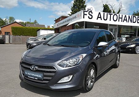 Hyundai i30 blue Passion Kamera Tüv-Inspektion Neu
