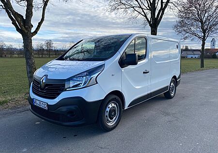 Renault Trafic Komfort 1.6 dCi L1H1 Kastenwagen + Regal