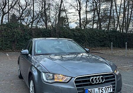 Audi A3 2.0 TDI S tronic Sportback * Sehr Gepflegt