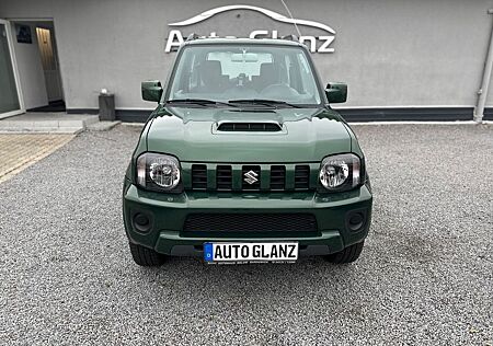 Suzuki Jimny , Sitzheizung, Anhängerkupplung abnehmbar