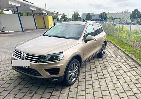 VW Touareg Volkswagen 3.0 V6 TDI SCR Tiptr. BMT Terrain Te...