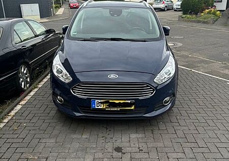 Ford S-Max 2,0 EcoBlue 7-Sitzer