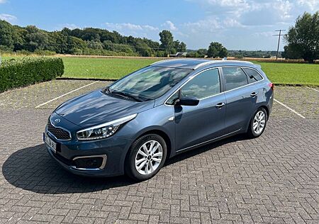 Kia Cee'd Sportswagon 1.6 GDI Dream-Team Edition...