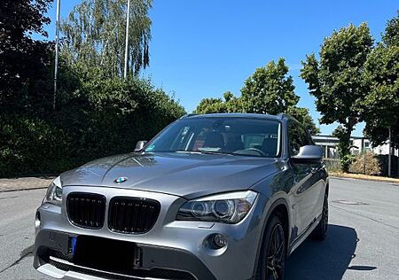 BMW X1 xDrive25i Checkheftgepflegt AppleCarplay