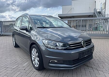 VW Touran Volkswagen 2,0TDI DSG Comfortline